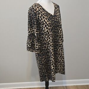 NEW Flattering Bell Sleeve Leopard Print V-Neck Dress From Belongsci -  Large